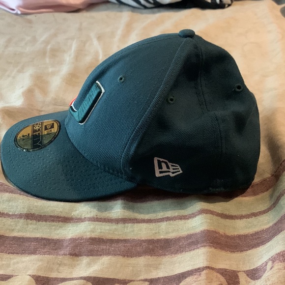 Size 7 1/4 Miami Hurricane fitted cap - Picture 2 of 4